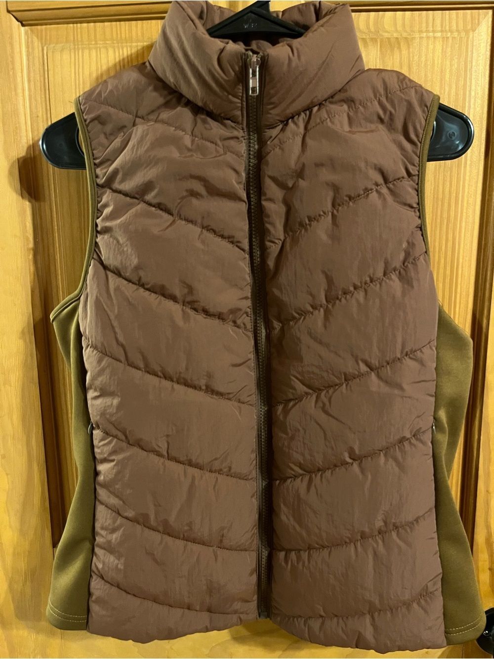 Women’s Quilted Brown Puffer Vest with High Collar Size XL